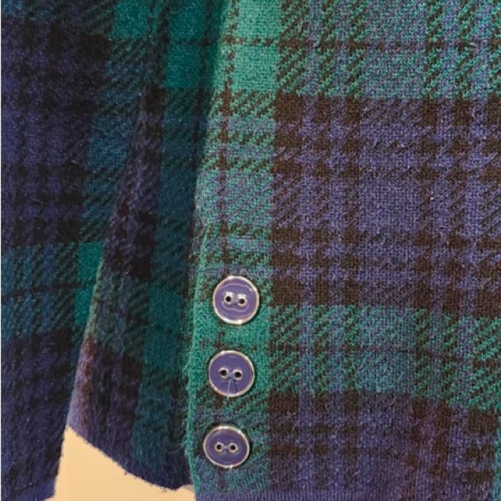 Appleseeds - NEW - Black Watch Plaid Mock Turtleneck with side button detail. L - Picture 3 of 11